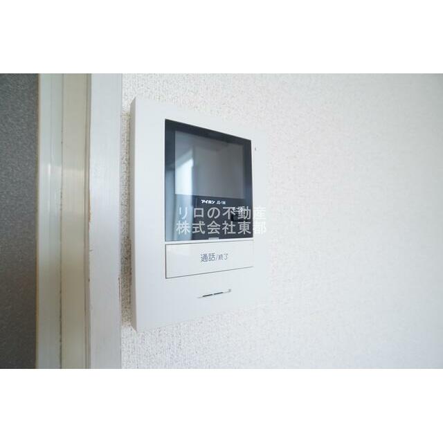 訪問者が一目で分かるＴＶモニタ付インターホンです！