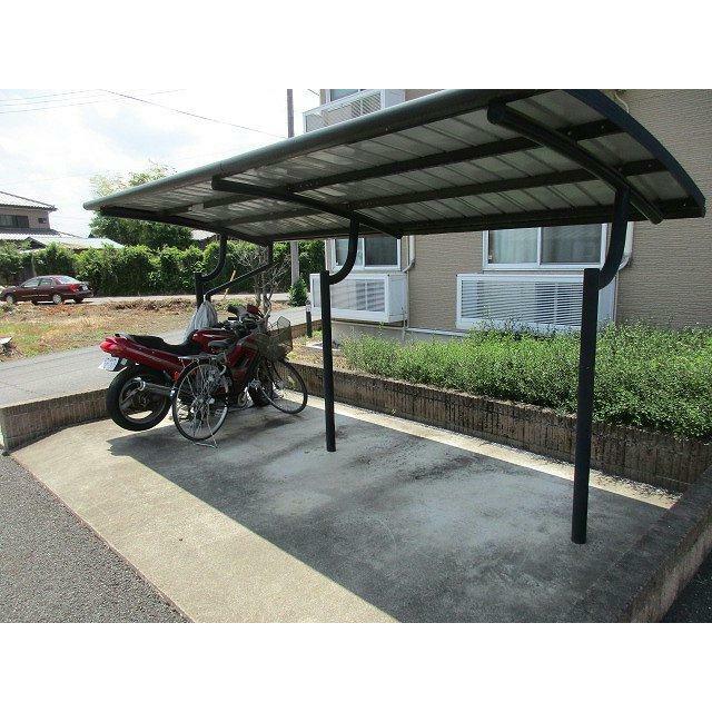 屋根付き駐輪場