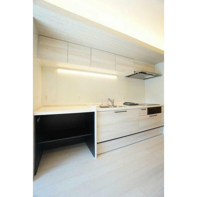 【キッチン】お手入れしやすいＩＨクッキングヒーター