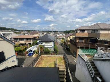 「外観」眺めの良い高台です。