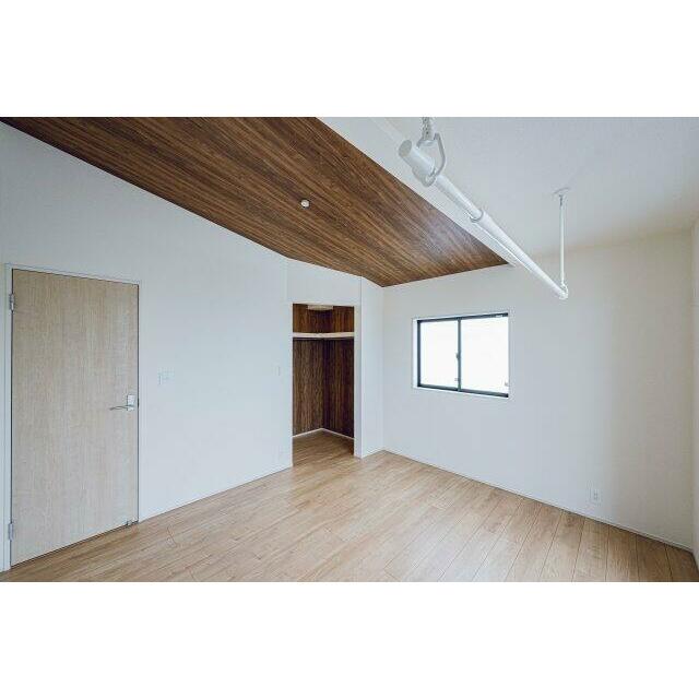 日当たりや風通しなど、写真だけでは分かりにくい点も現地で確認できます。