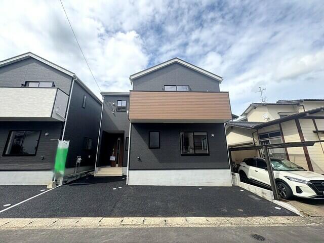 物件画像 福岡市南区 曰佐３丁目 (井尻駅) 2階建 3LDK