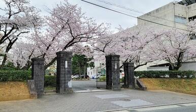 豊橋市立青陵中学校