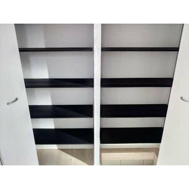 案外増えてしまう靴も収納があるので安心