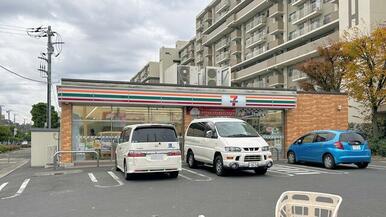 セブンイレブン市川大野店