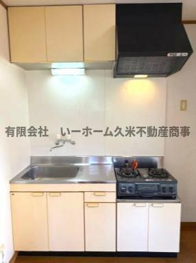 コンパクトなキッチンで掃除もラクラク