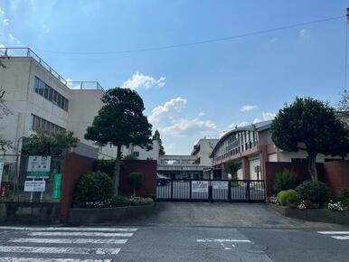 蓮田市立黒浜西小学校