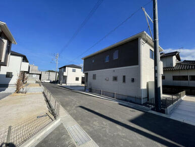 4号棟（ご成約済み）から6号棟外観