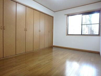 大容量の収納がついております