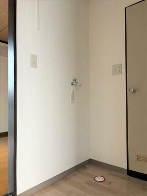 ※反転タイプ　別号室の写真となります。