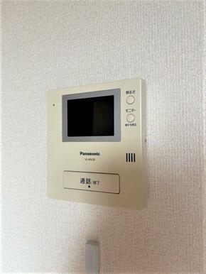 ※反転タイプ　別号室の写真となります。