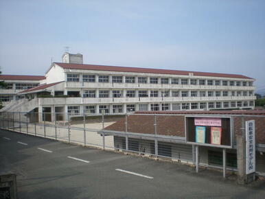 基山町立基山中学校