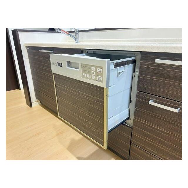 キッチン(食洗機付きで家事もはかどります)