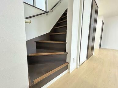 階段(クリーニング済みです)