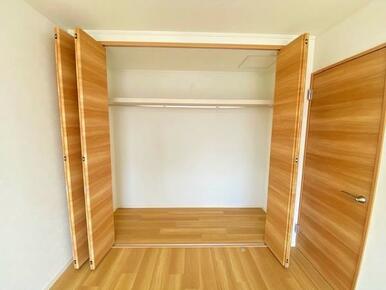 洋室3クローゼット