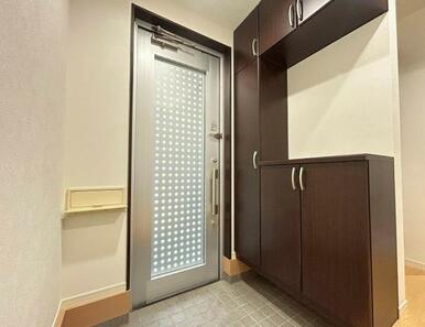 玄関(クリーニング済です)