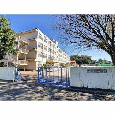 大和市立　上和田中学校