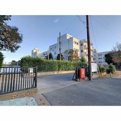 大和市立　引地台中学校