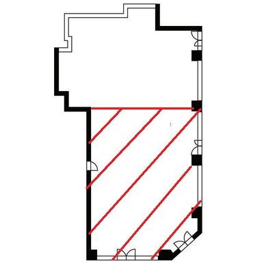 南東角地４５坪　全面ガラス張り