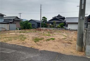  出作町
