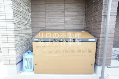 蓋つきゴミ置き場有☆衛生的です♪