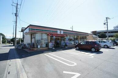 セブンイレブンさいたま大和田店　徒歩１分（５０ｍ）です。マンションから見えます！！