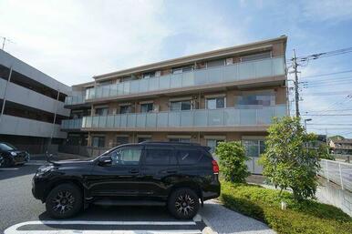 【南西方向から撮影】積水ハウス施工の３階建て賃貸マンションＳｈａＭａｉｓｏｎ！バルコニーは南面を向…