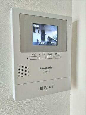 ★★TVモニターホンで室内にいながら来客対応が出来ます★★