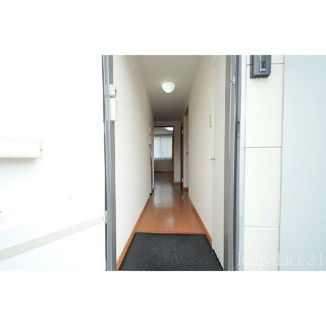 同シリーズの類似となります。現況を優先致します。