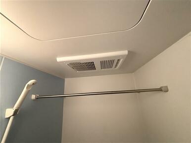 浴室乾燥機付き