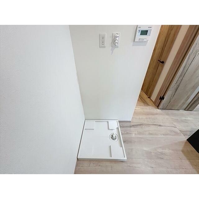 洗濯機も室内置きです