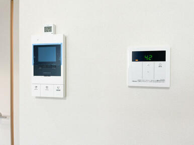 モニター付きインターホン