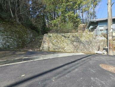 四季折々の景観を楽しめる自然豊かな名塩東久保です！