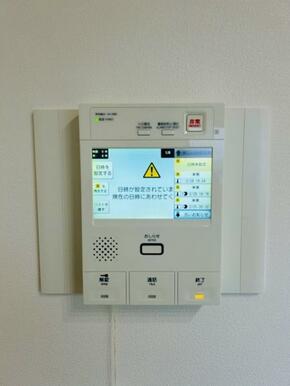 「設備」モニターホン付きで安心です。