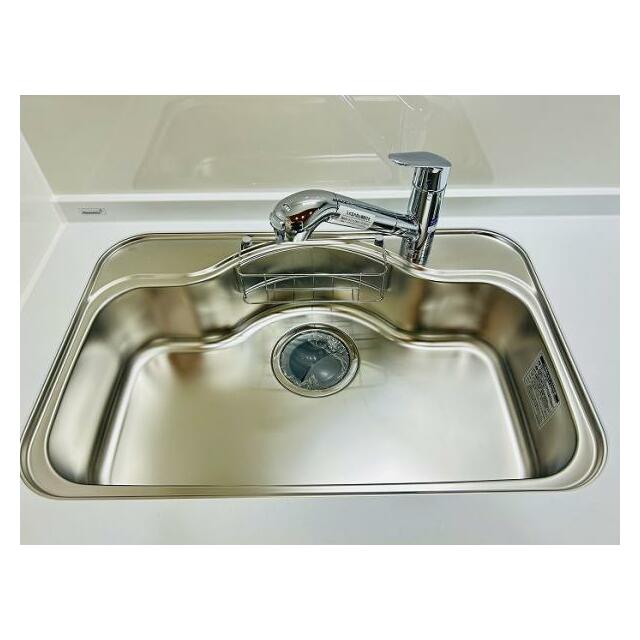 「キッチン」シンク新品交換済みです