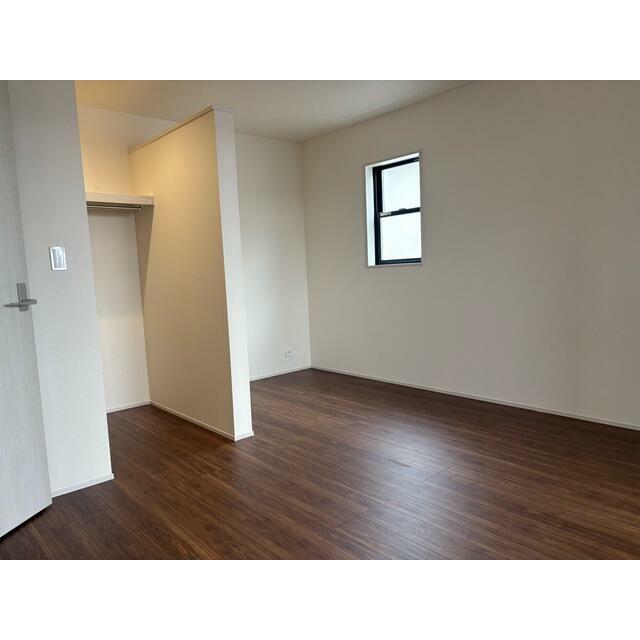 多目的に活用できる洋室（2号棟）