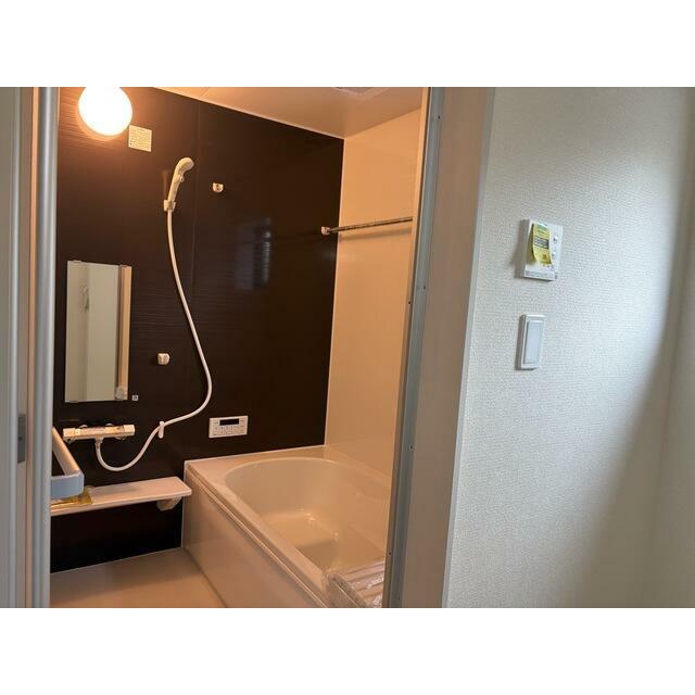 清潔なお風呂で最高のリラックスタイムを（2号棟）