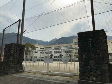 別府市立山の手中学校
