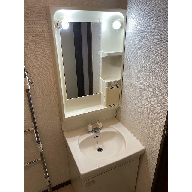 独立洗面化粧台