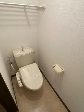 ※温水洗浄便座は残置物