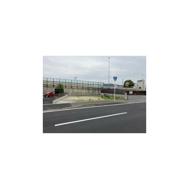 現況更地　間口約12.3ｍ