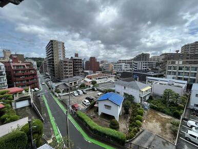 ☆前面に建物がなく日当り良好です☆