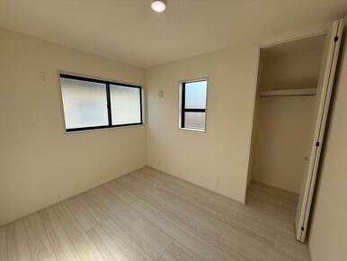 リビングと洋室の使い分けで生活にメリハリを（1号棟）