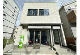 情報提供会社