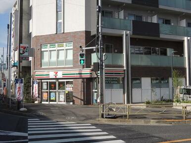 セブンイレブン荒川千住大橋店