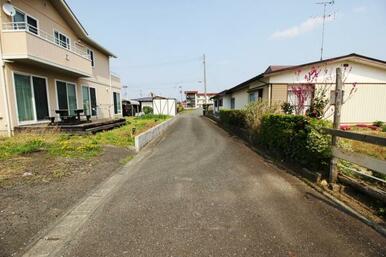 南側道路（私道）位置指定道路