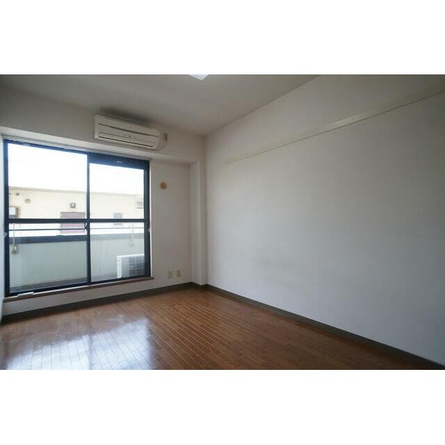 明るい雰囲気で暮らしやすい！優しい質感の室内がオススメ☆