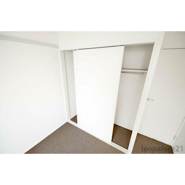 実際と異なる場合がございます。