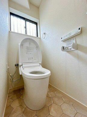 「トイレ」新品のトイレです。