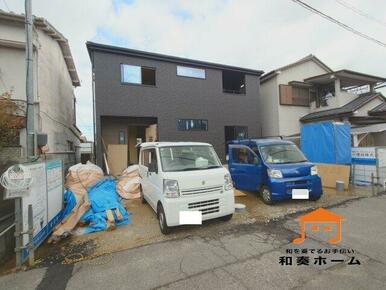 入居者以外の出入りが少ないので小さいお子様にも安心安全で、車庫入れも余裕を持ってできます。